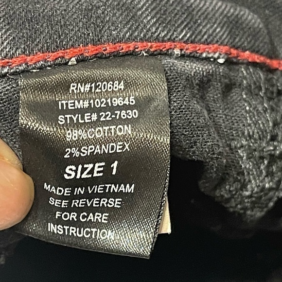 Hot Topic LoveSick Black High Waisted Jean Shorts Juniors Size 1 - Picture 15 of 16